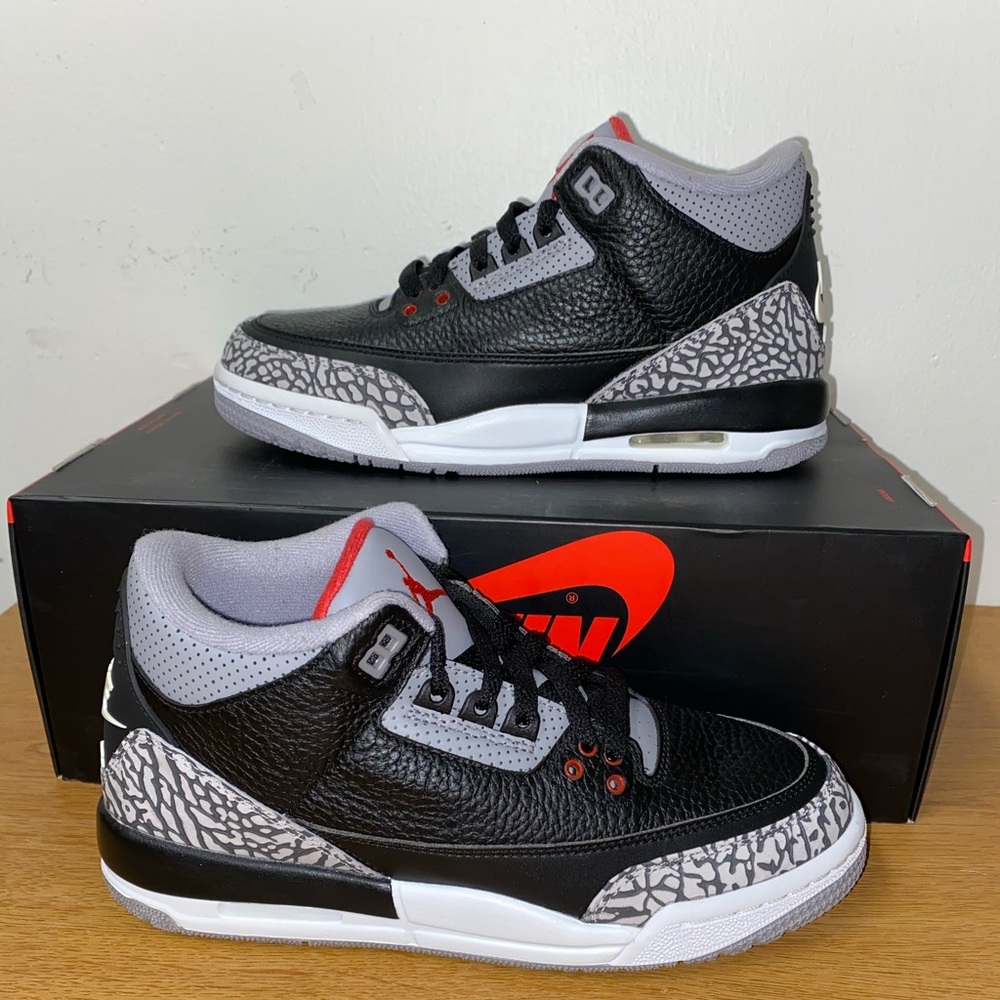 Jordan 3 black cement gs ( size 6 Y)